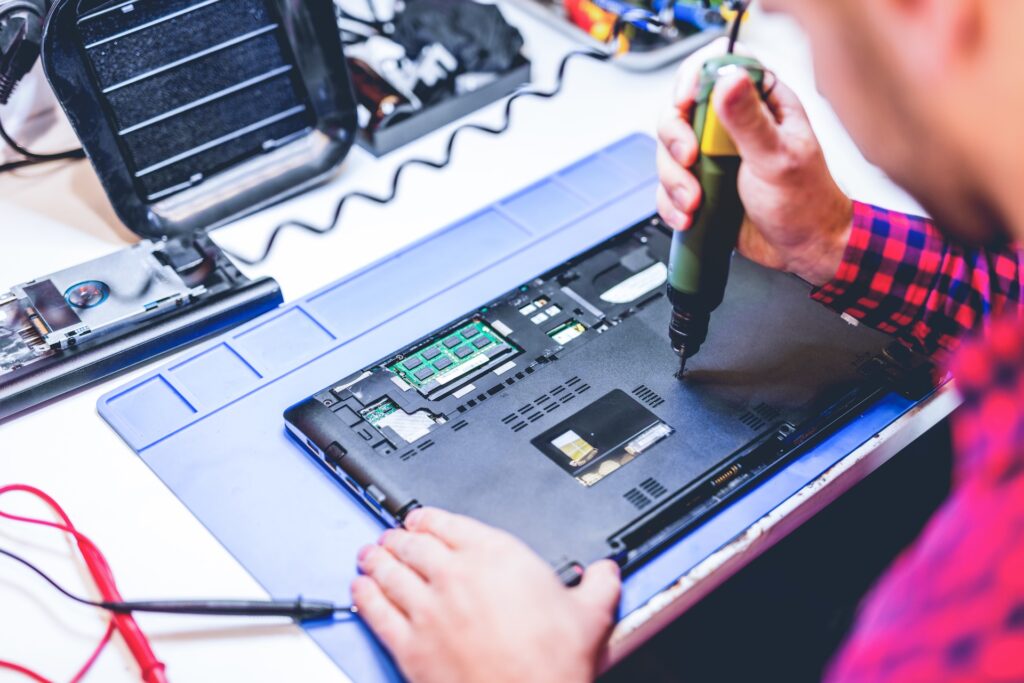it engineer technician repairing computer in elect 2025 03 24 15 41 42 utc